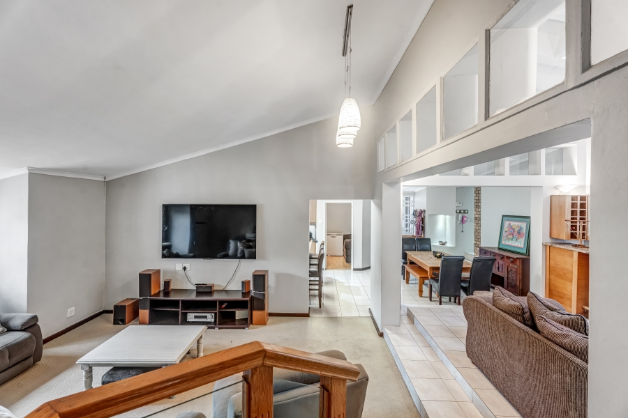 4 Bedroom Property for Sale in Beacon Bay Eastern Cape